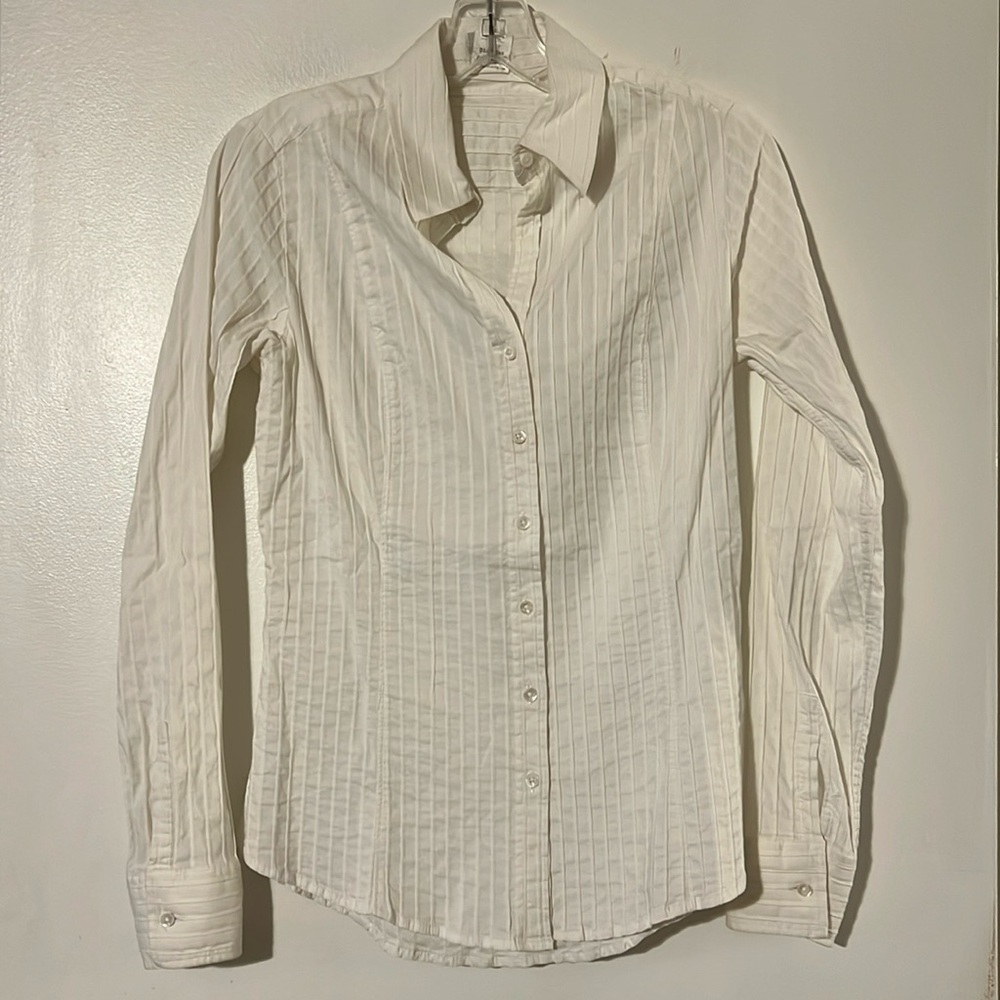 Craig Taylor white pleated button front shirt